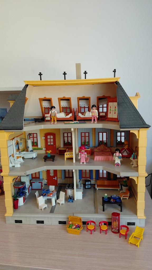 Playmobil poppenhuis, Ophalen of Verzenden, Zo goed als nieuw