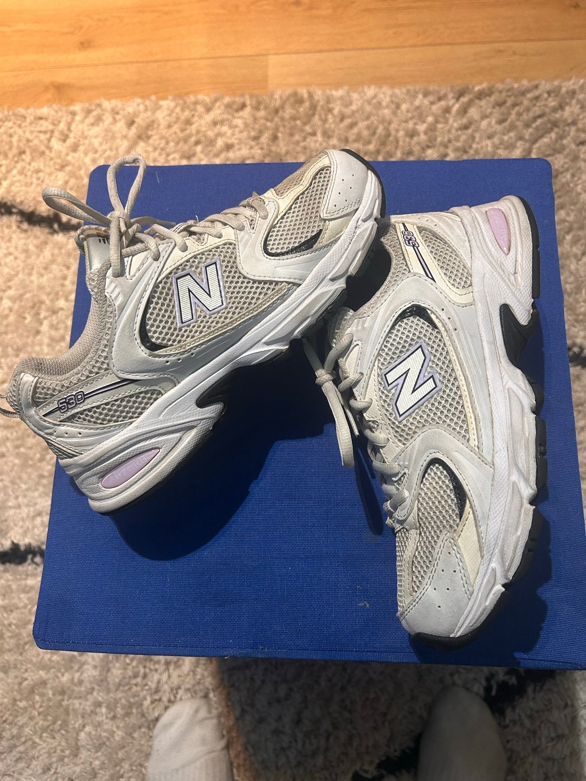 New Balance 530, Kleding | Dames, Schoenen, Wit, Ophalen of Verzenden, Sneakers of Gympen, Zo goed als nieuw