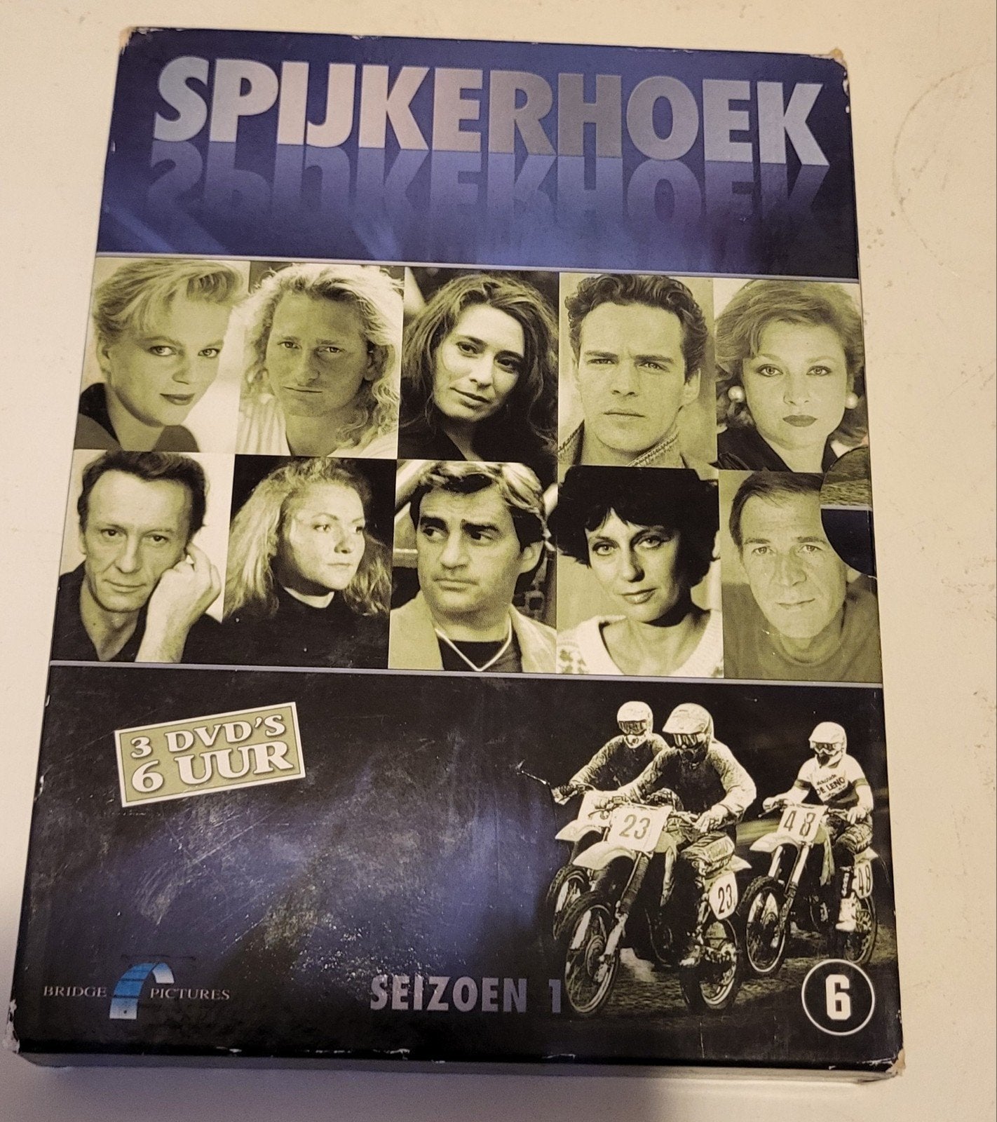 Spijkerhoek Seizoen 1 DVD Boxset, Cd's en Dvd's, Ophalen, Gebruikt, Seizoen 1, Alle leeftijden