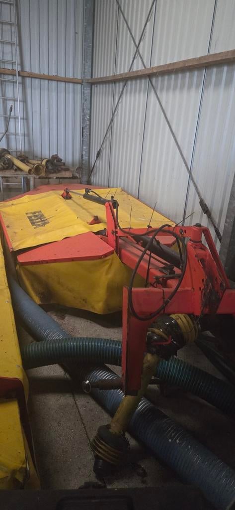 Fella maaier vicon pendelstrooier, Ophalen, Veehouderij, Weidebouw