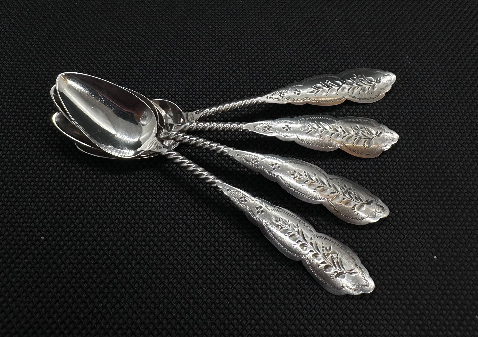 4 Biedermeier zilveren mokka/espresso/likeur lepeltjes 835, Antiek en Kunst, Ophalen of Verzenden, Zilver