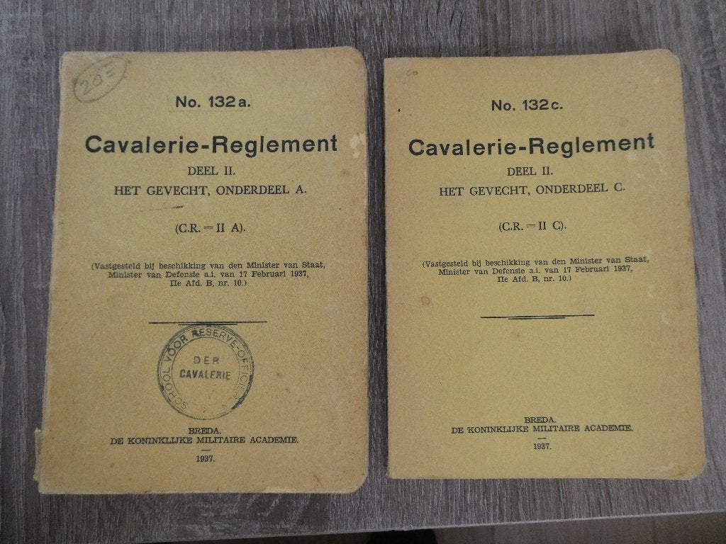Cavalerie regelement, het gevecht onderdeel A en C., Verzamelen, Militaria | Tweede Wereldoorlog, Ophalen of Verzenden, Landmacht