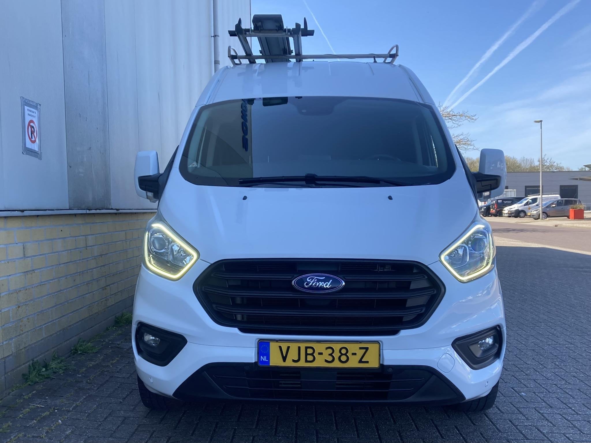 Ford Transit Custom 300 2.0 TDCI L1H2 Trend 130pk Automaat S, Wit, Origineel Nederlands, Bedrijf, Diesel