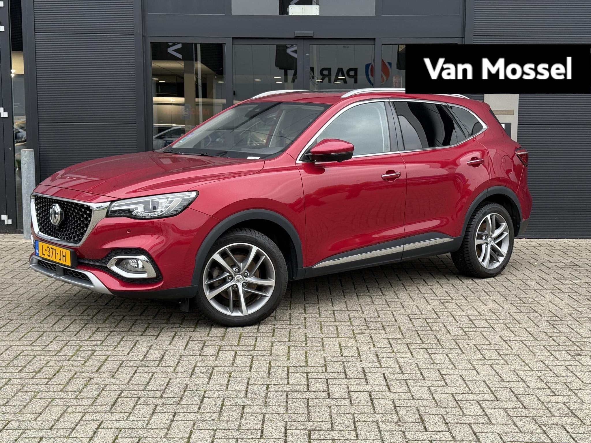 MG EHS 1.5 TGDI PHEV Aut. Luxury | Panoramadak | Leder | Nav, Auto's, 12 maanden, Gebruikt, Euro 6, 4 cilinders