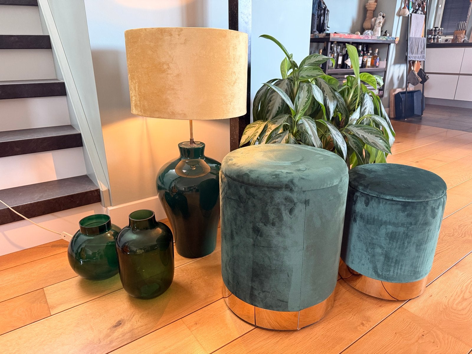 Interieur set: Lamp, vazen en poefjes, Huis en Inrichting, Woonaccessoires | Overige, Ophalen, Groen, Zo goed als nieuw, Modern