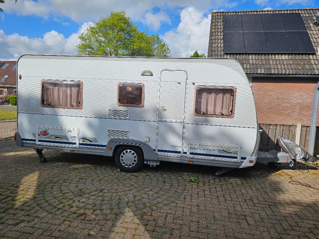 Dethleffs Camper 510 V 2003 4 pers 2 enkele bedden Rondzit, Caravans en Kamperen, Caravans, Kachel, Rondzit, 750 - 1000 kg, Particulier