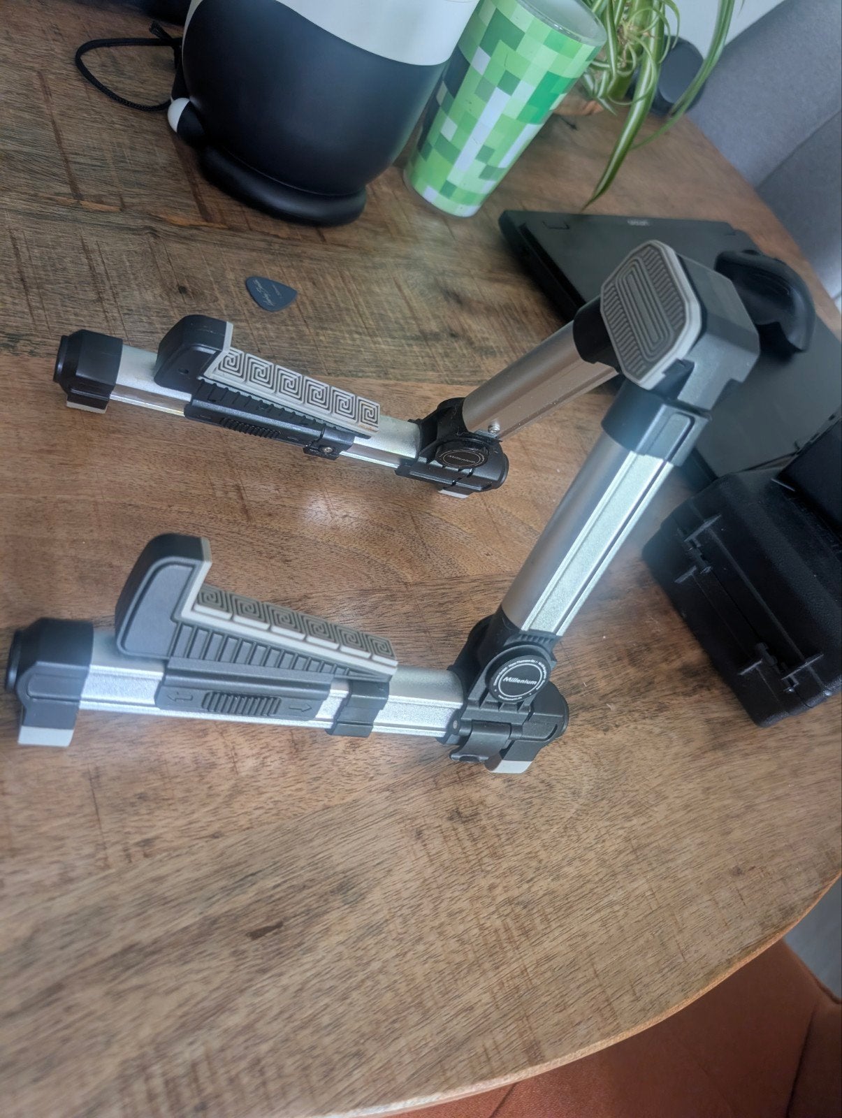 Compact instrumentstandaard voor klein instrument, Muziek en Instrumenten, Standaards, Ophalen of Verzenden, Gebruikt, Instrumentstandaard