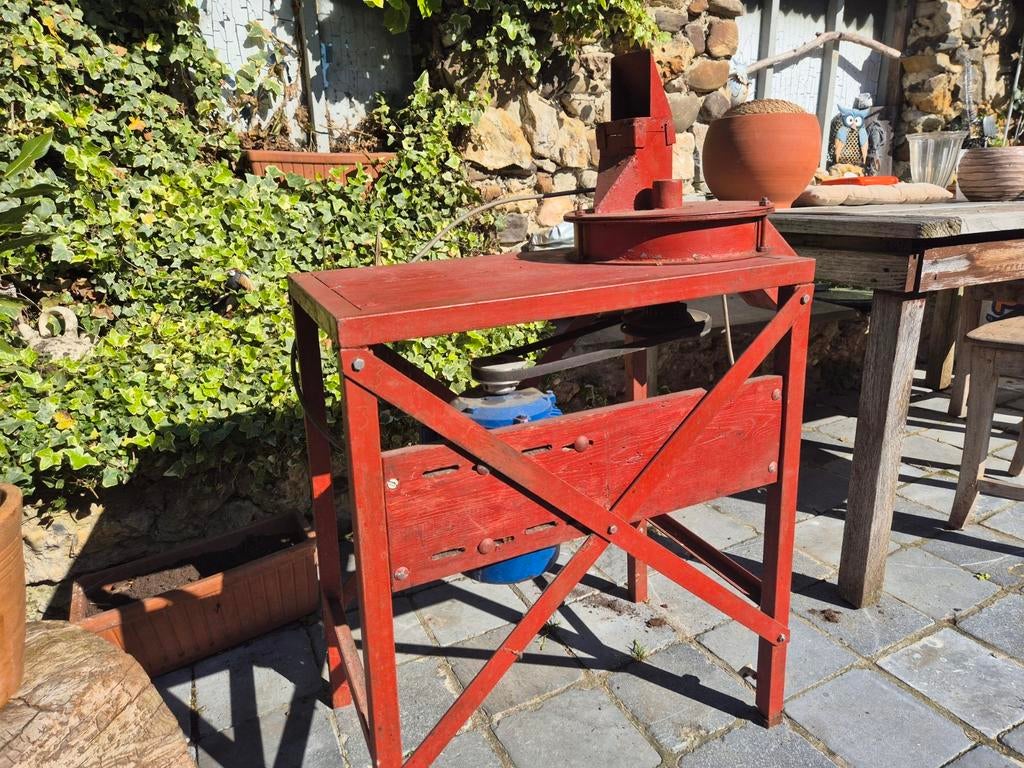 Fruitmolen voor appelsap en cider - Elektrisch, Witgoed en Apparatuur, Juicers, Gebruikt, Sapcentrifuge, Elektrisch, Ophalen of Verzenden
