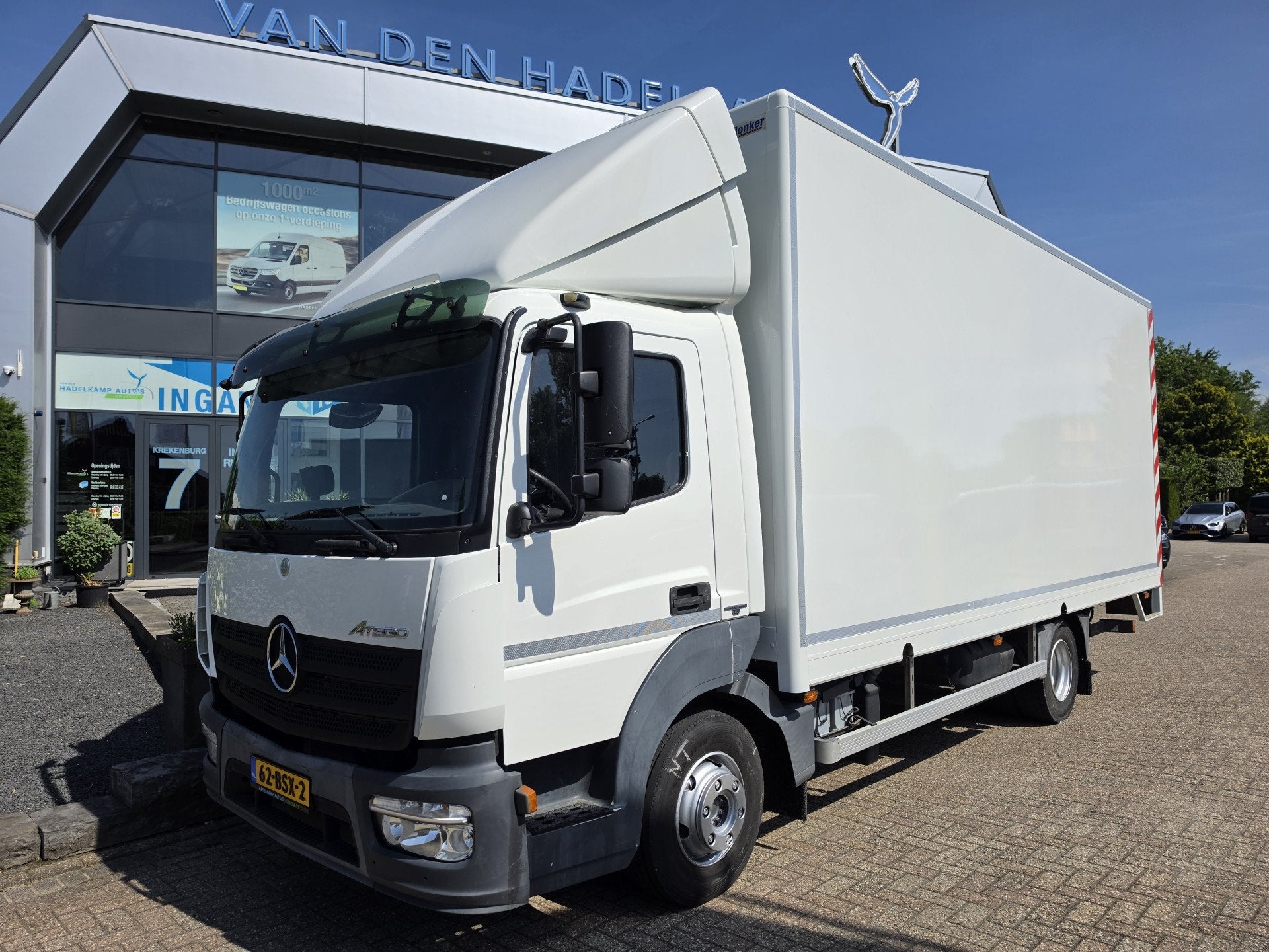 Mercedes-Benz Atego 818 Bakwagen met Laadklep Automaat * Eur, Automaat, Stof, Parkeercamera, Euro 6