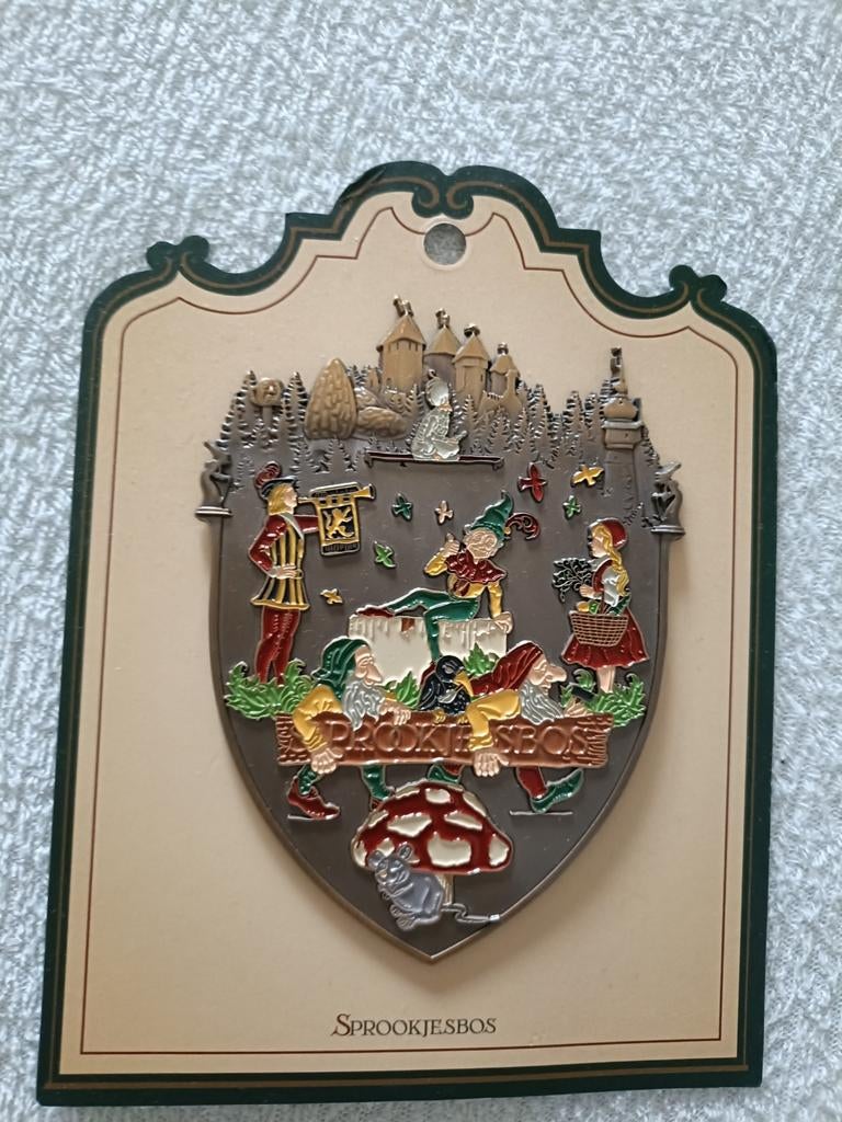 Efteling pin sprookjesbos, Verzamelen, Efteling, Ophalen of Verzenden, Button of Speldje