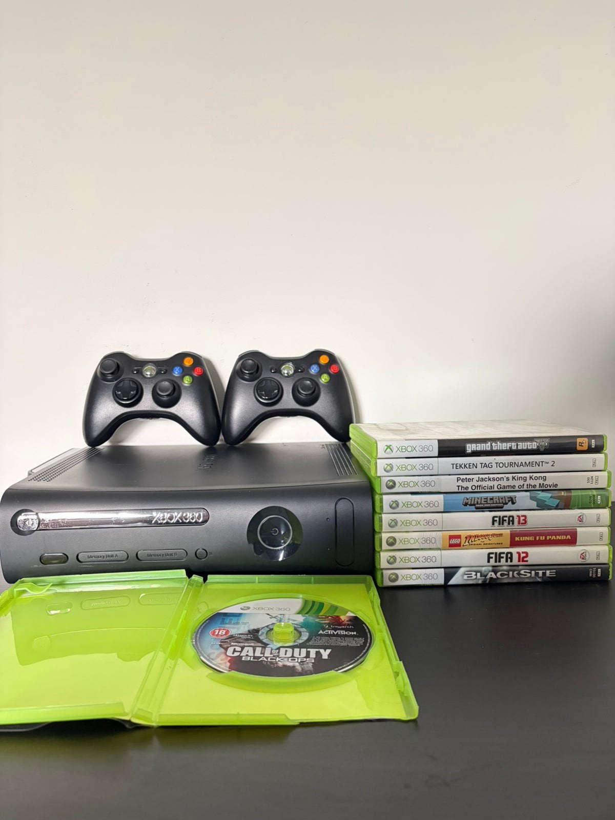 Xbox Met spelletjes, Spelcomputers en Games, Spelcomputers | Xbox 360, Ophalen of Verzenden, Zo goed als nieuw