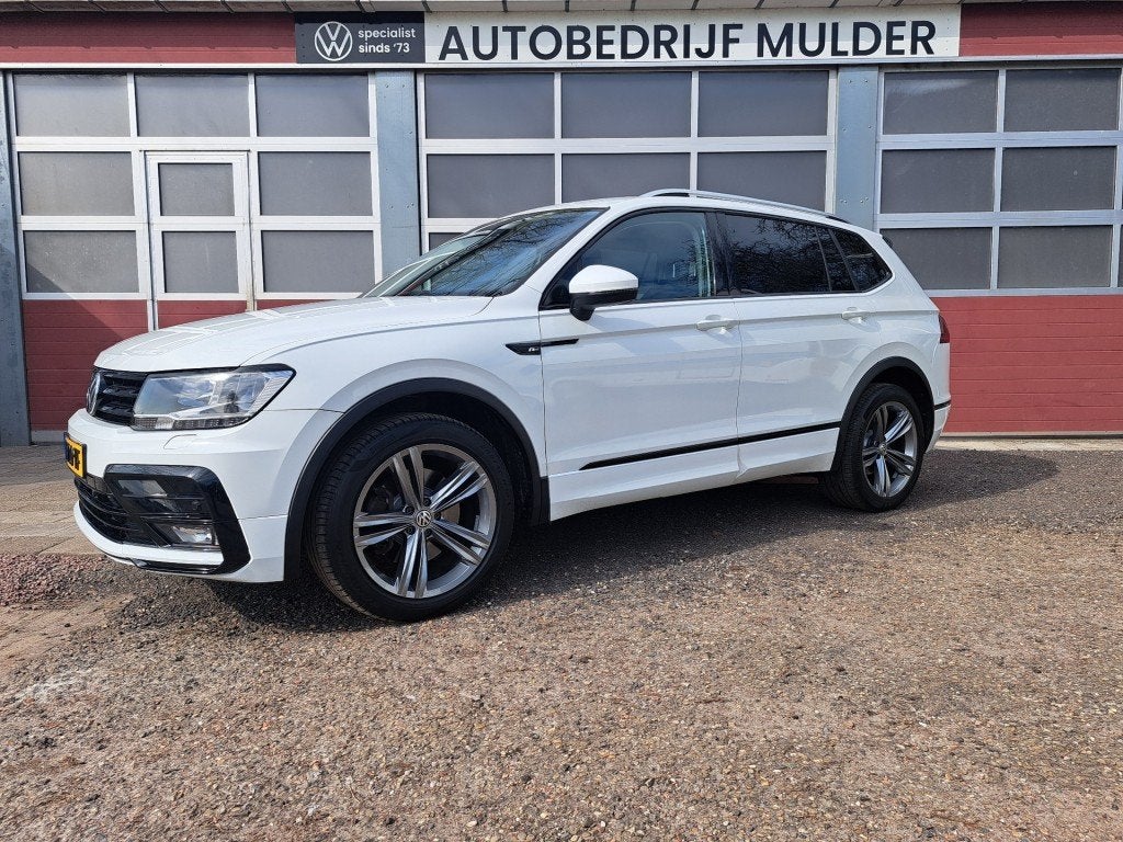 Volkswagen TIGUAN Allspace 2.0 TDI 190 Pk !! R-line Black Ed, Auto's, Automaat, Gebruikt, Met garantie (alle), Wit