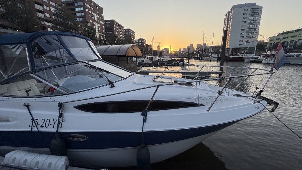 Bayliner 245 SB — Volvo Penta KAD32 diesel — 1391 uur — 2003, Watersport en Boten, Ophalen, Gebruikt, Walstroom, Diesel
