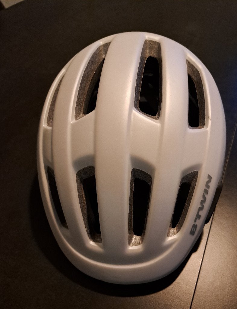 Fietshelm, Fietsen en Brommers, Fietsaccessoires | Fietshelmen, M, Nieuw, Ophalen of Verzenden, B'Twin