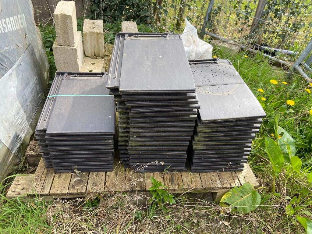 32x Monier Signy-Finnez Antraciet Mat dakpannen, Doe-het-zelf en Verbouw, Dakpannen en Dakbedekking, Ophalen, Steen of Klei, Nieuw