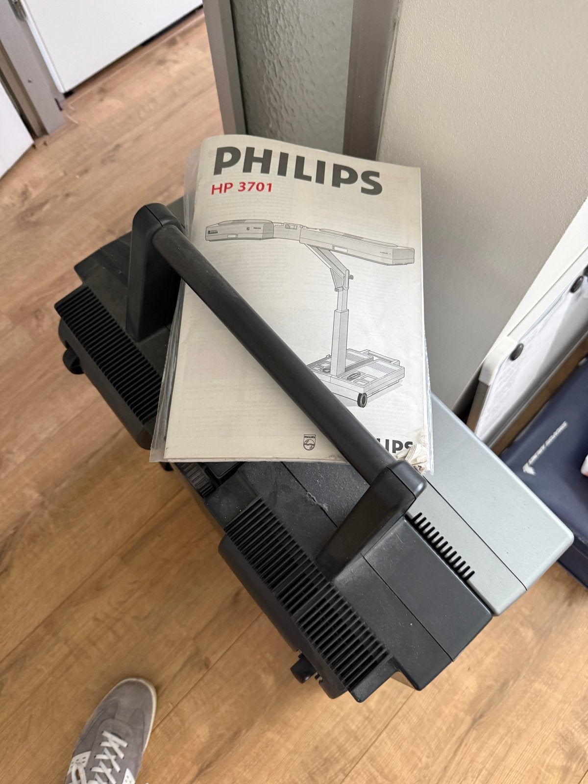 Philips zonnebank HP 3701 opvouwbaar, Witgoed en Apparatuur, Zonnebanken en Gezichtsbruiners, Ophalen, Gebruikt, Zonnebank enkelzijdig