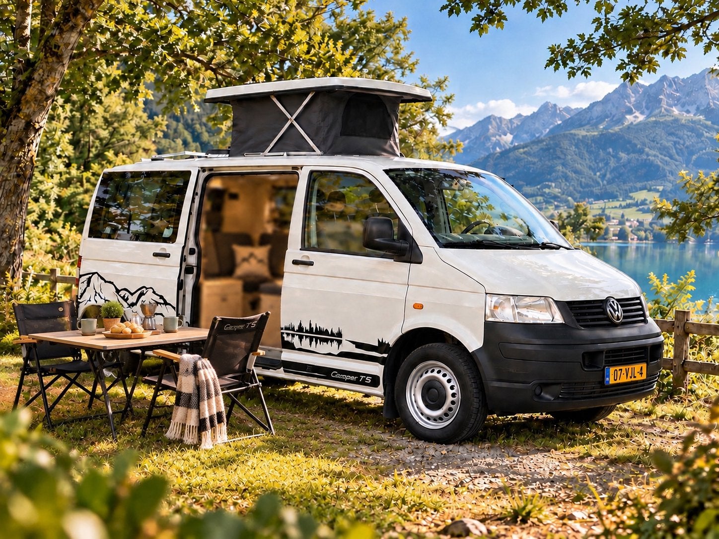 KIJK! NEW APK+INBOUW! Camper Volkswagen T5  1.9TDI, Caravans en Kamperen, Tot en met 2, Particulier, ABS, Standaard zit
