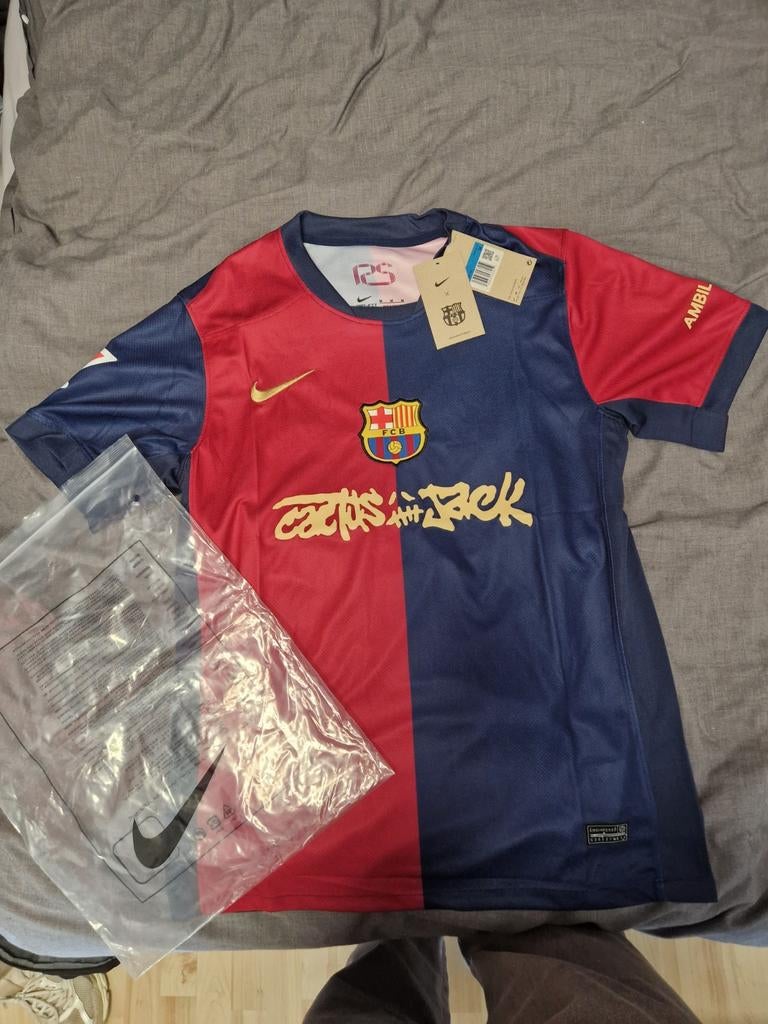 Nike x FC Barcelona x Travis Scott limited edition - maat M, Maat M, Ophalen of Verzenden, Nieuw, Shirt