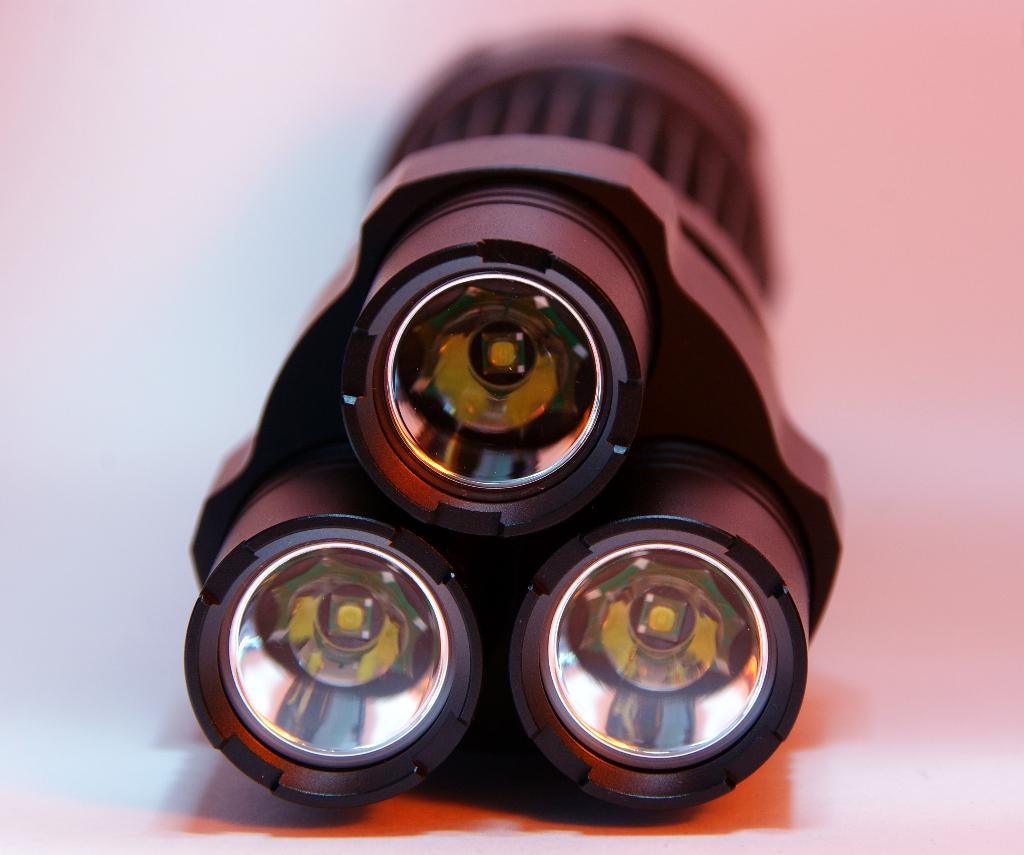 fenix tk45 zaklamp, Ophalen, Nieuw, Batterij