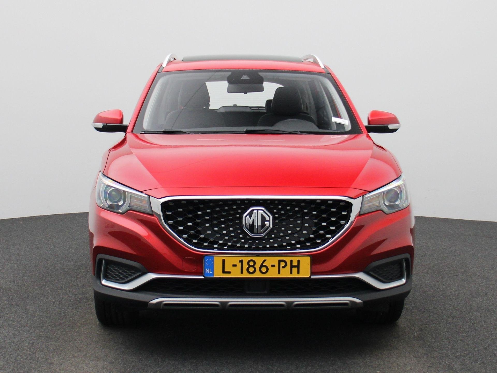 MG MG ZS EV Luxury 45 kWh | PANO | ACC | Achteruitrijcamera, Gebruikt, 143 pk, ZS, 1507 kg