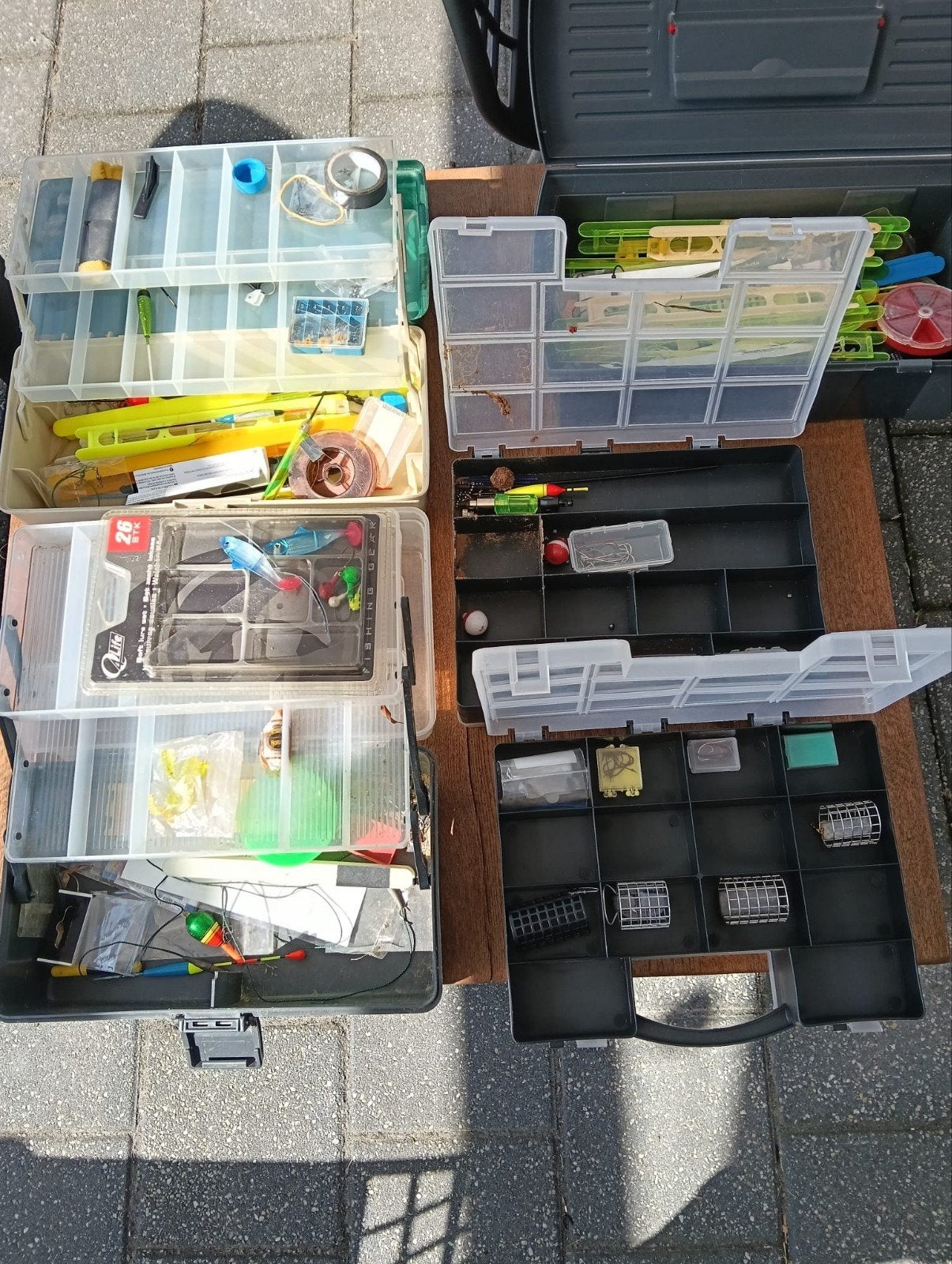 Te koop van allerlei vis spullen etc, Ophalen