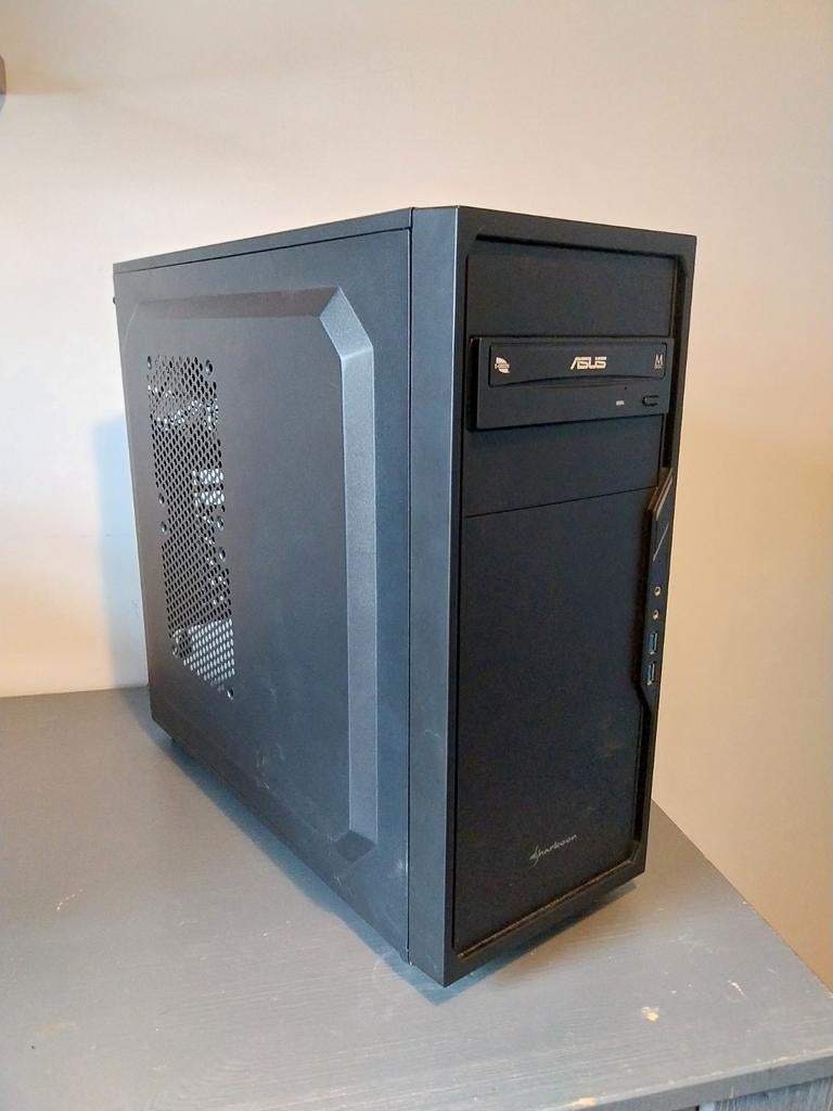 Sharkoon VS4-V pc behuizing, Computers en Software, Computerbehuizingen, Ophalen, Zo goed als nieuw