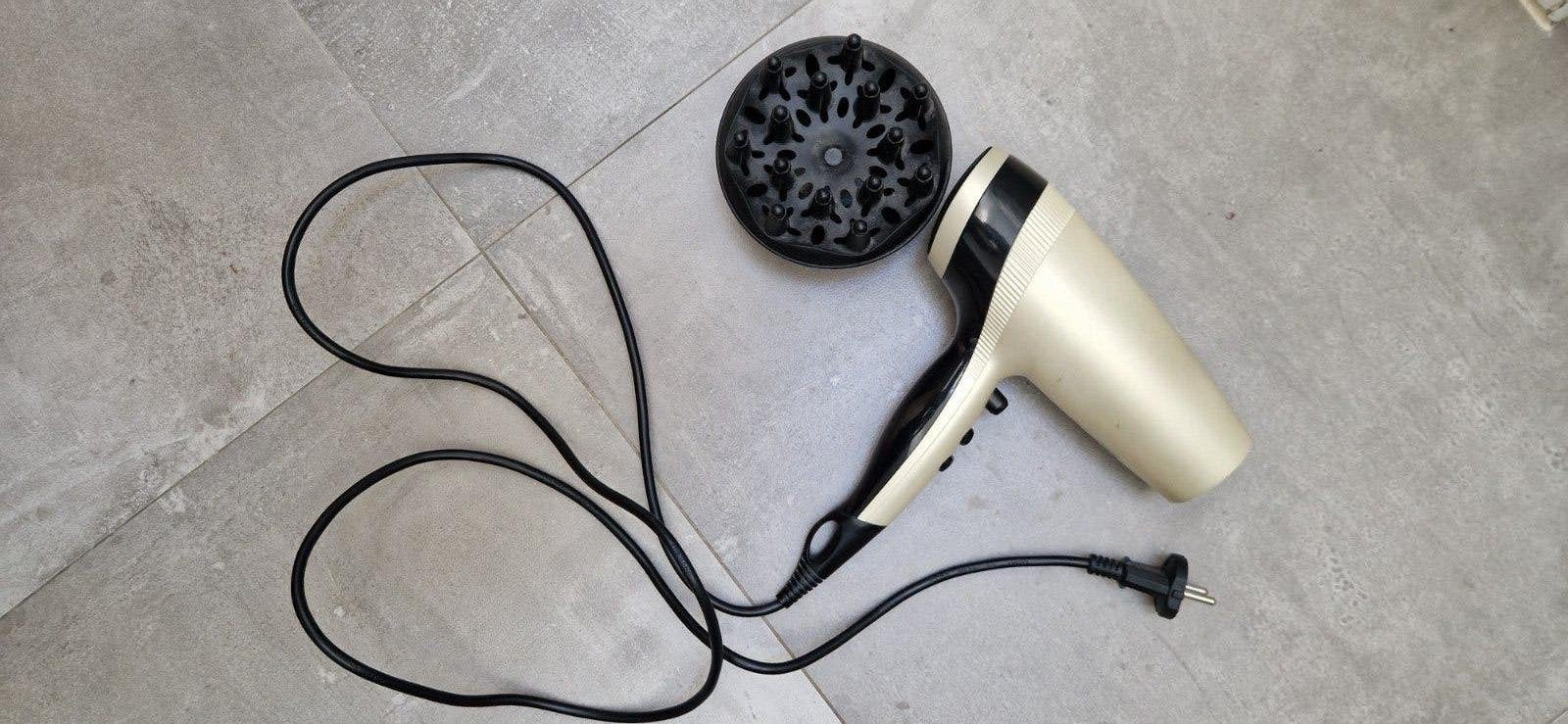 Kruidvat Föhn met Diffuser - Zo goed als nieuw, Ophalen of Verzenden, Zo goed als nieuw, Haarverzorging