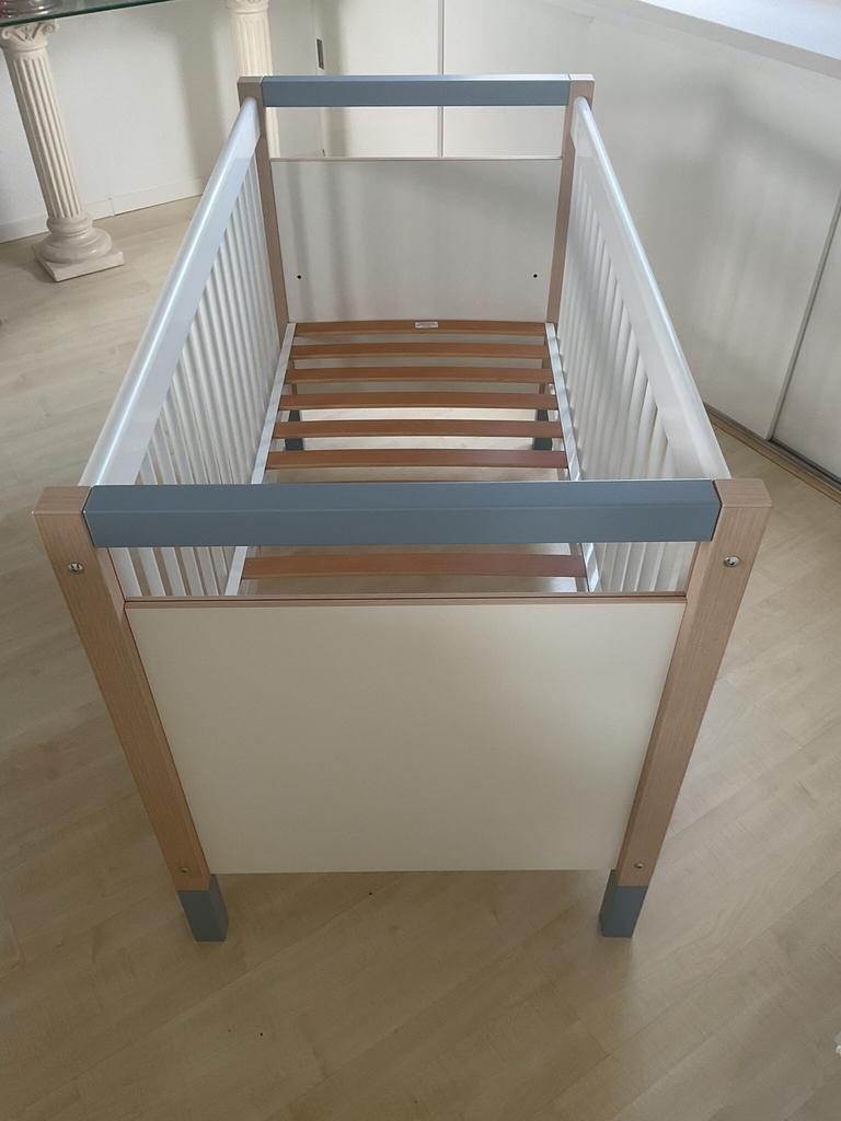 Kinderledikantje, Ophalen, Zo goed als nieuw, Ledikant