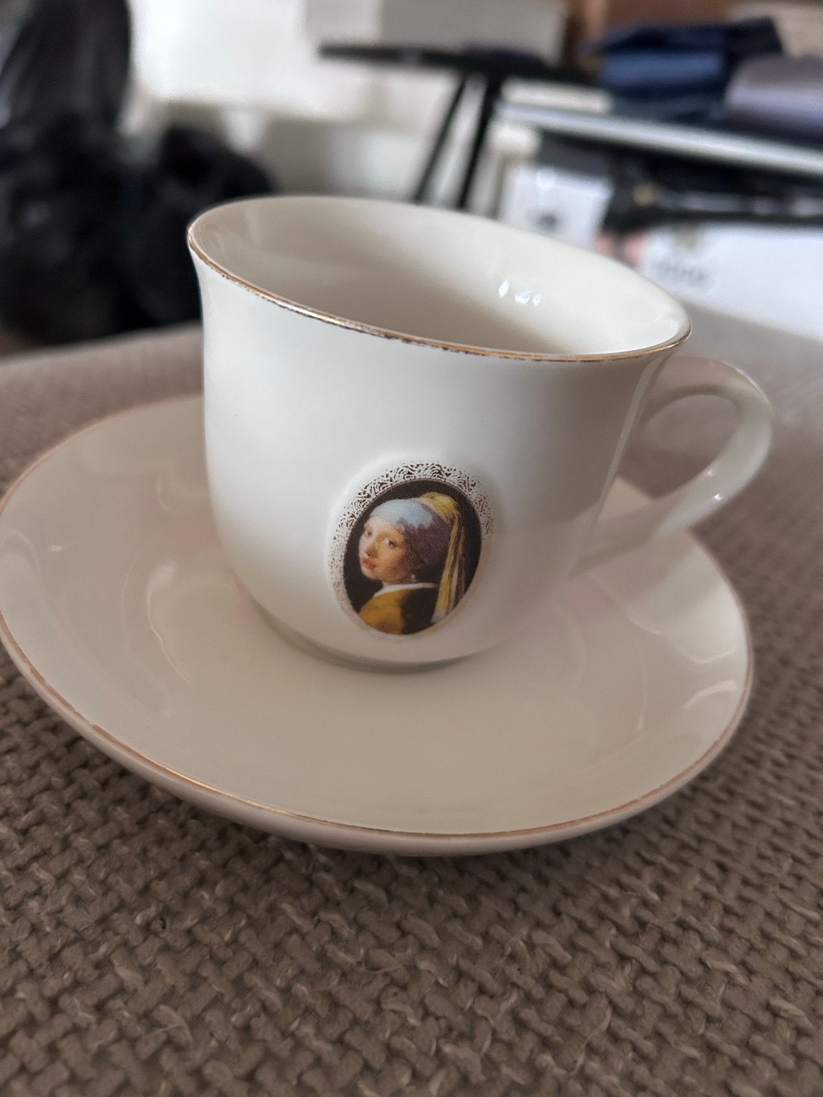 Kopje Douwe Egberts  'Meisje met de Parel'  Johannes Vermeer, Overige merken, Klassiek, Ophalen of Verzenden, Zo goed als nieuw
