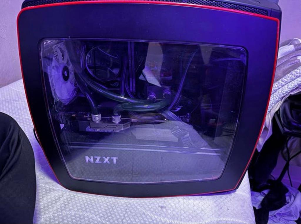 Krachtige Mid end PC, Spelcomputers en Games, Games | Pc, 1 speler, Ophalen of Verzenden, Zo goed als nieuw, Overige genres