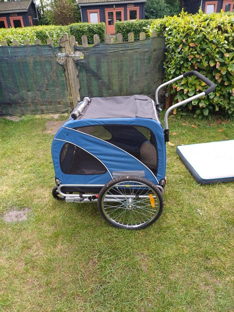 Hondenfietskar / loopkar - Leonpets, Ophalen, Gebruikt, Leonpets, 20 tot 40 kg