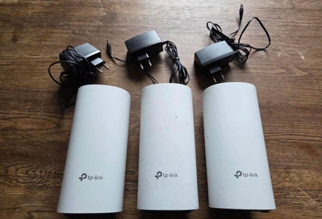 !! 3x TP link Deco wifi versterkers !!, Computers en Software, Routers en Modems, Ophalen, Zo goed als nieuw