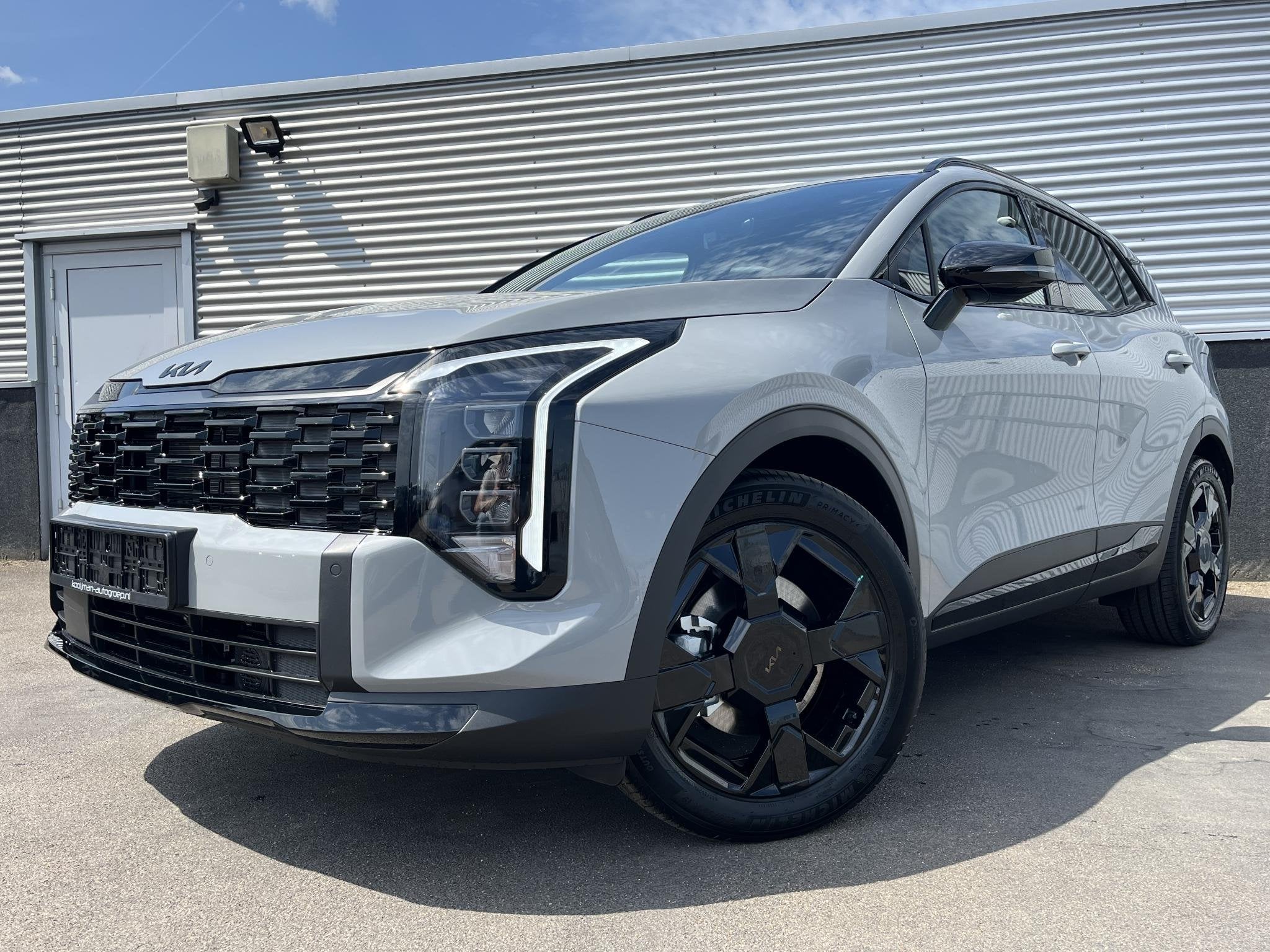 Kia Sportage PHEV Black Edition Nieuw uit voorraad leverbaar, Automatische klimaatregeling, 14 kWh, 4 cilinders, Plug-in hybride