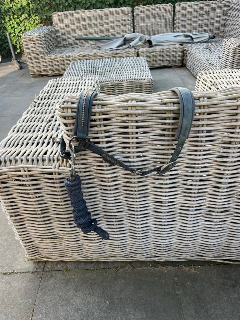 Halster met touw, Ophalen of Verzenden, Gebruikt