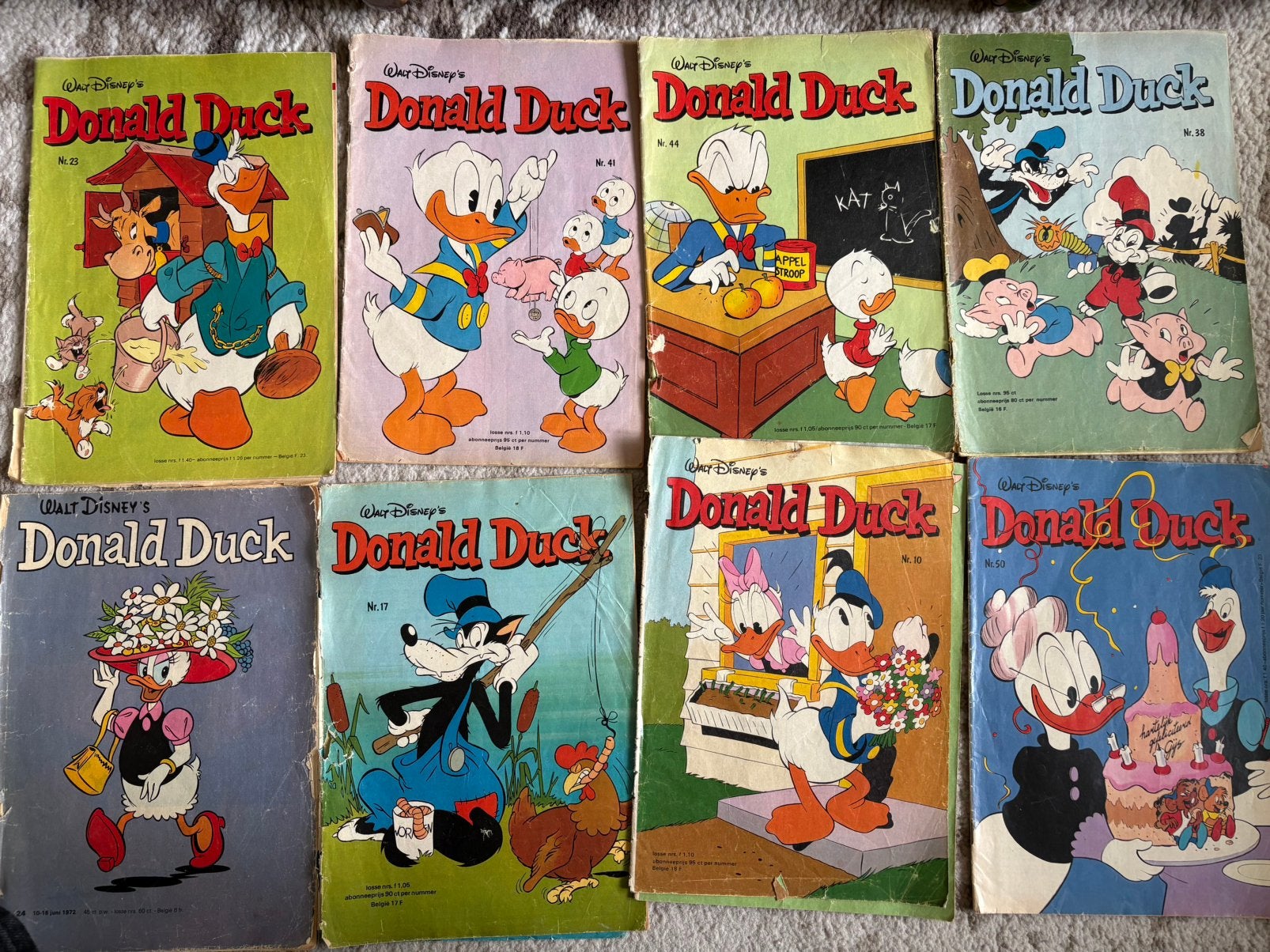 67 oude Donald Duck weekbladen jaren 70/80 + jubileumnummers, Meerdere comics, Ophalen, Gelezen, Europa
