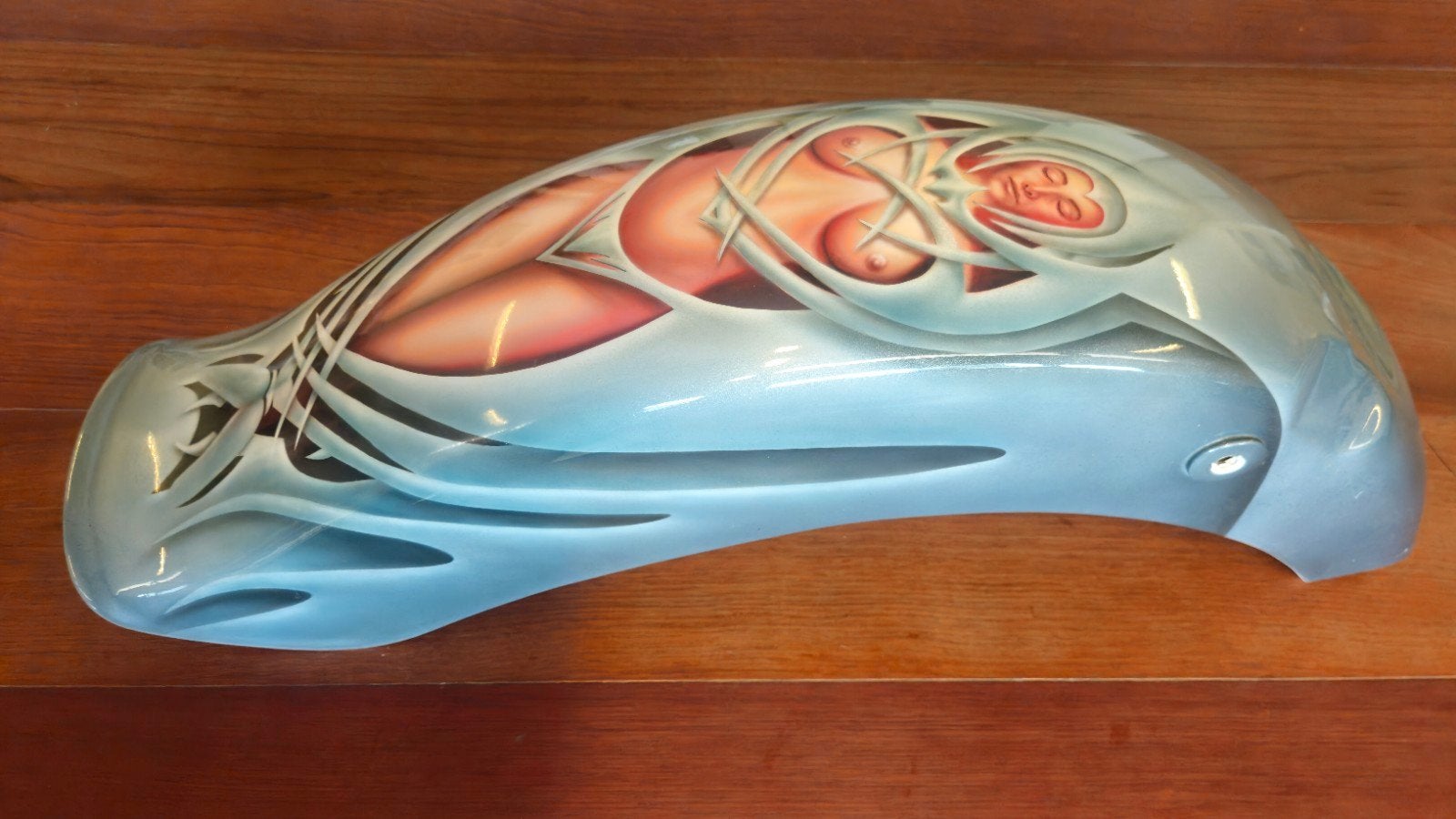 Harley-Davidson Custom Airbrush Spatbord –Mancave Eyecatcher, Motoren, Ophalen