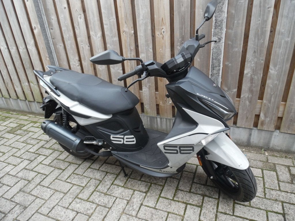 Kymco Super8R 04-2025 2.858km IN NIEUWSTAAT Euro5+, Kymco Kybe BV NL, Kymco, Maximaal 45 km/u, Ophalen of Verzenden