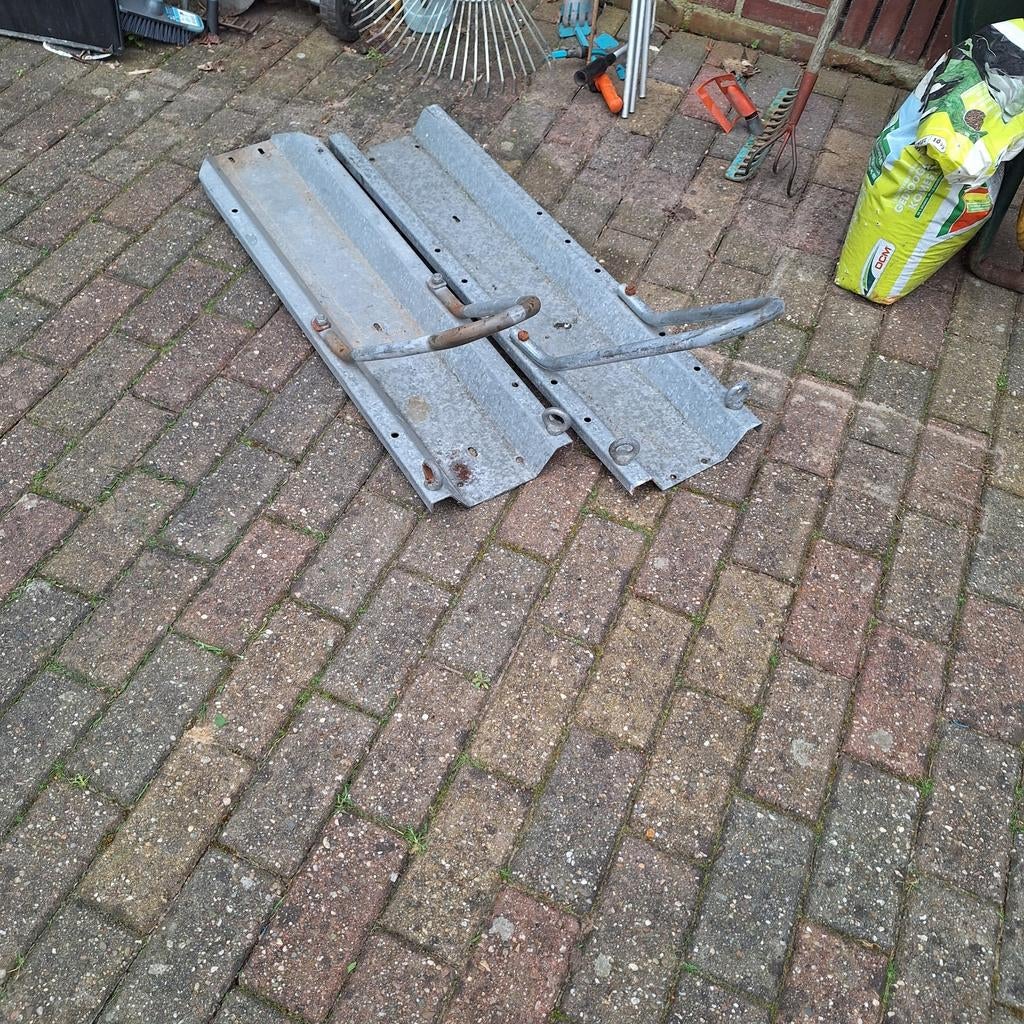 Metalen oprijplaten voor aanhanger of bus, Auto diversen, Aanhangwagen-onderdelen, Ophalen, Gebruikt