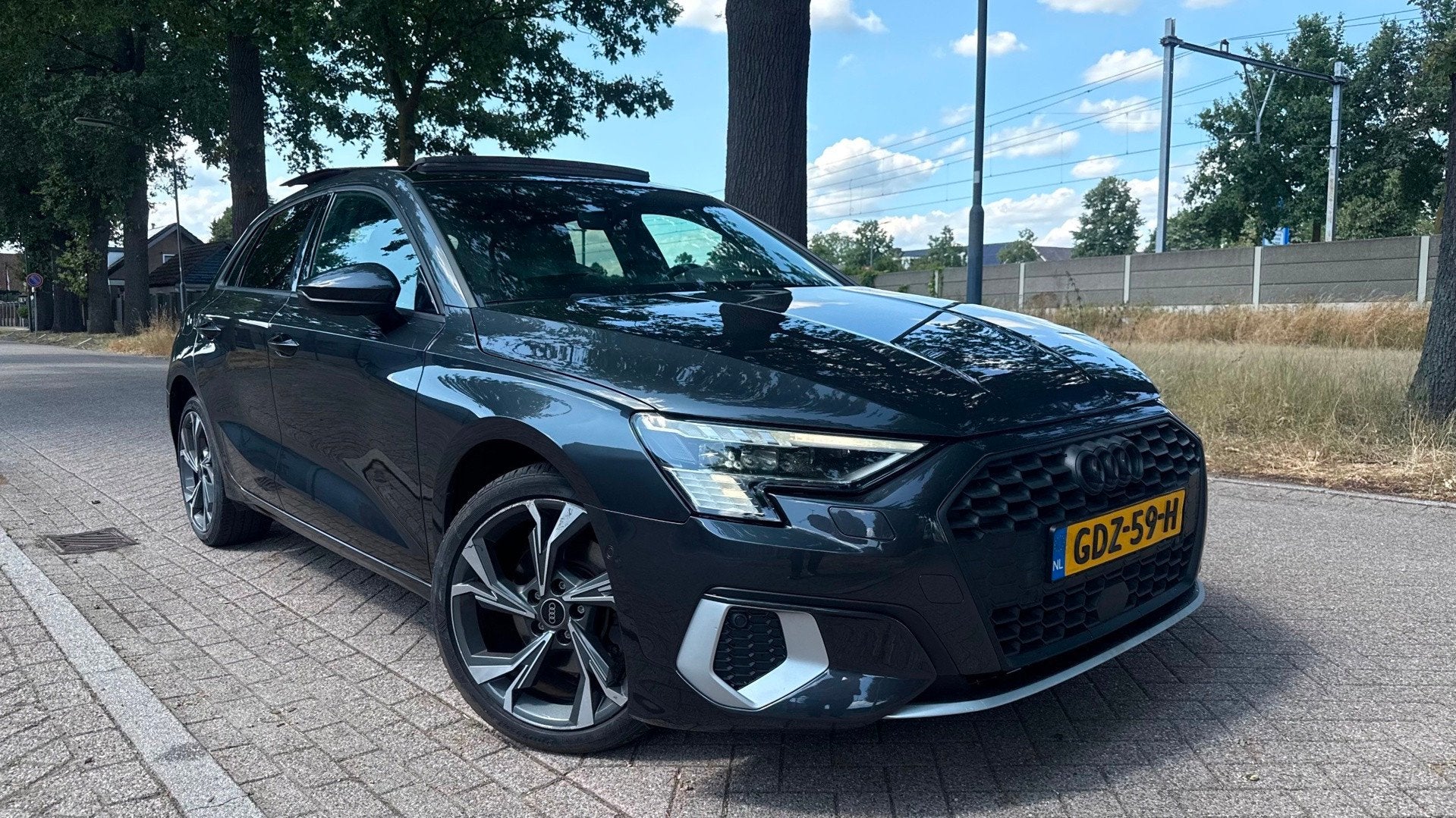 Audi A3 Sportback 40 TFSI e Business edition PANORAMADAK, Auto's, 8 kWh, Gebruikt, 4 cilinders, Hybride Elektrisch/Benzine