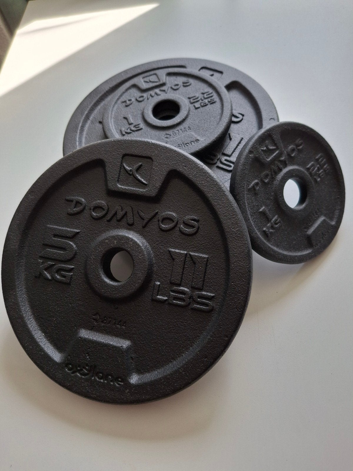 Domyos Halterschijf 5 KG en 1 KG- Zo goed als nieuw, Ophalen, Nieuw, Rug