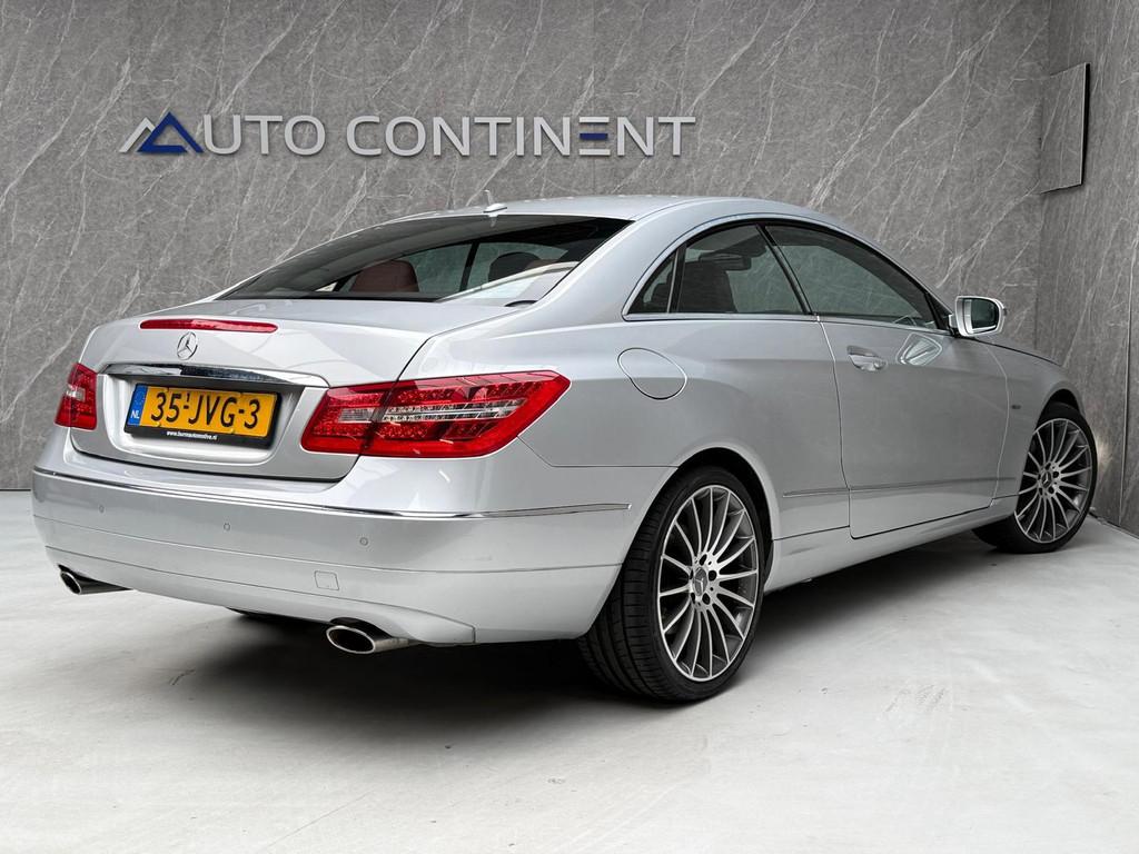 Mercedes-Benz E-klasse Coupé 350 CGI / NAP / 2e Eigenaar /, Auto's, Automaat, Euro 5, Achterwielaandrijving, 4 stoelen