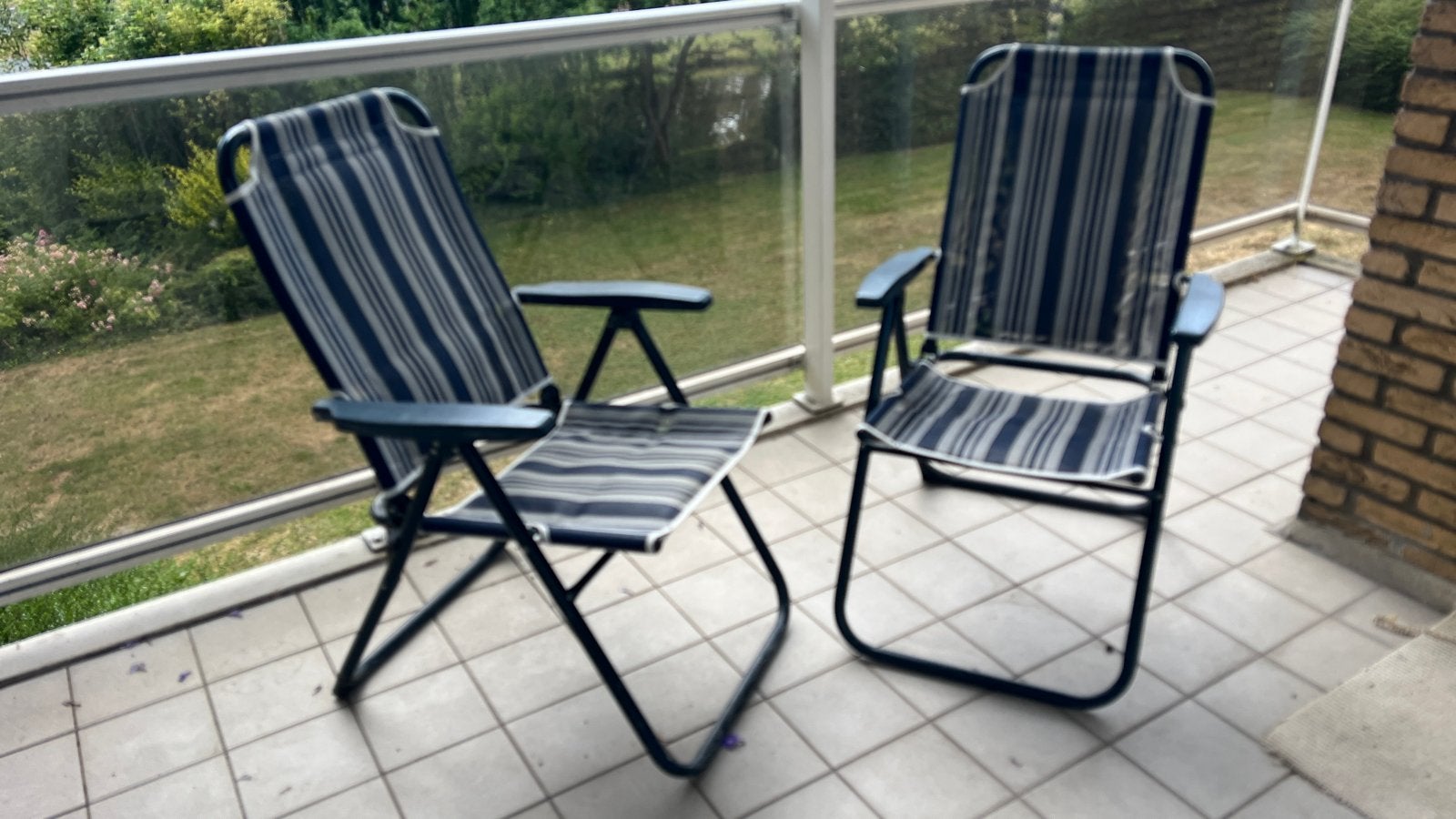 2x Verstelbare en Inklapbare Campingstoelen, Ophalen, Gebruikt, Textileen, Inklapbaar