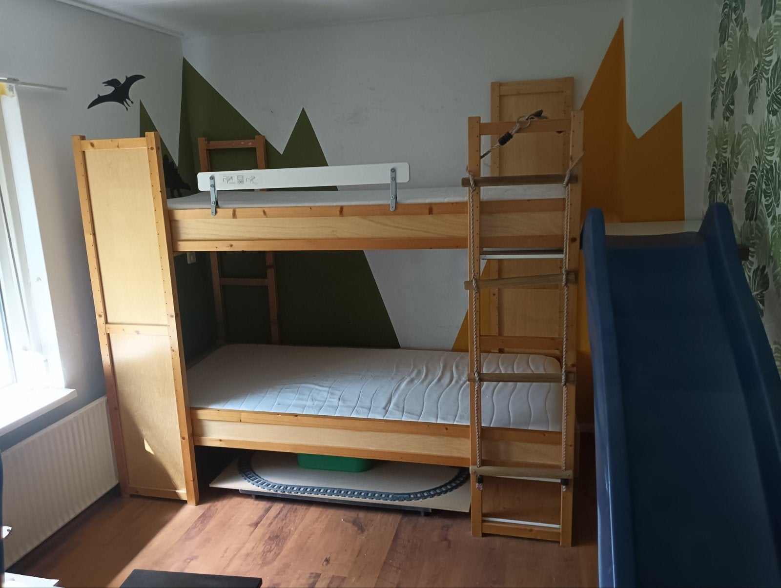 Lundia stapelbed+glijbaan, Huis en Inrichting, Slaapkamer | Stapelbedden en Hoogslapers, Ophalen, Gebruikt, 90 cm, Tweepersoons