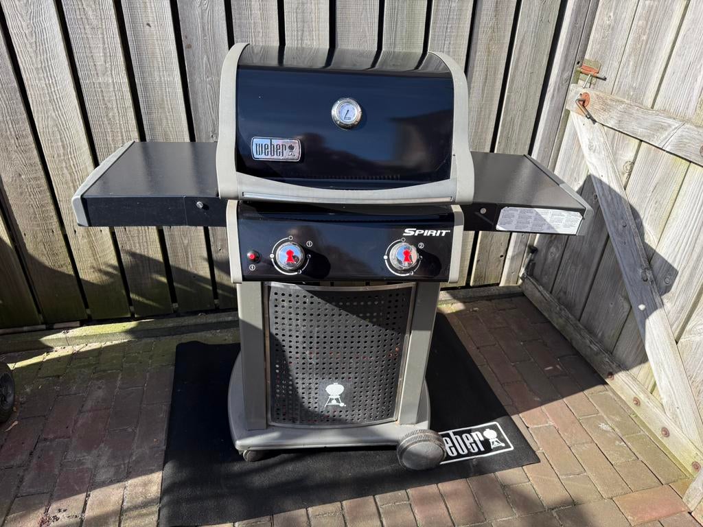 Weber Spirit e210, Tuin en Terras, Ophalen, Gebruikt
