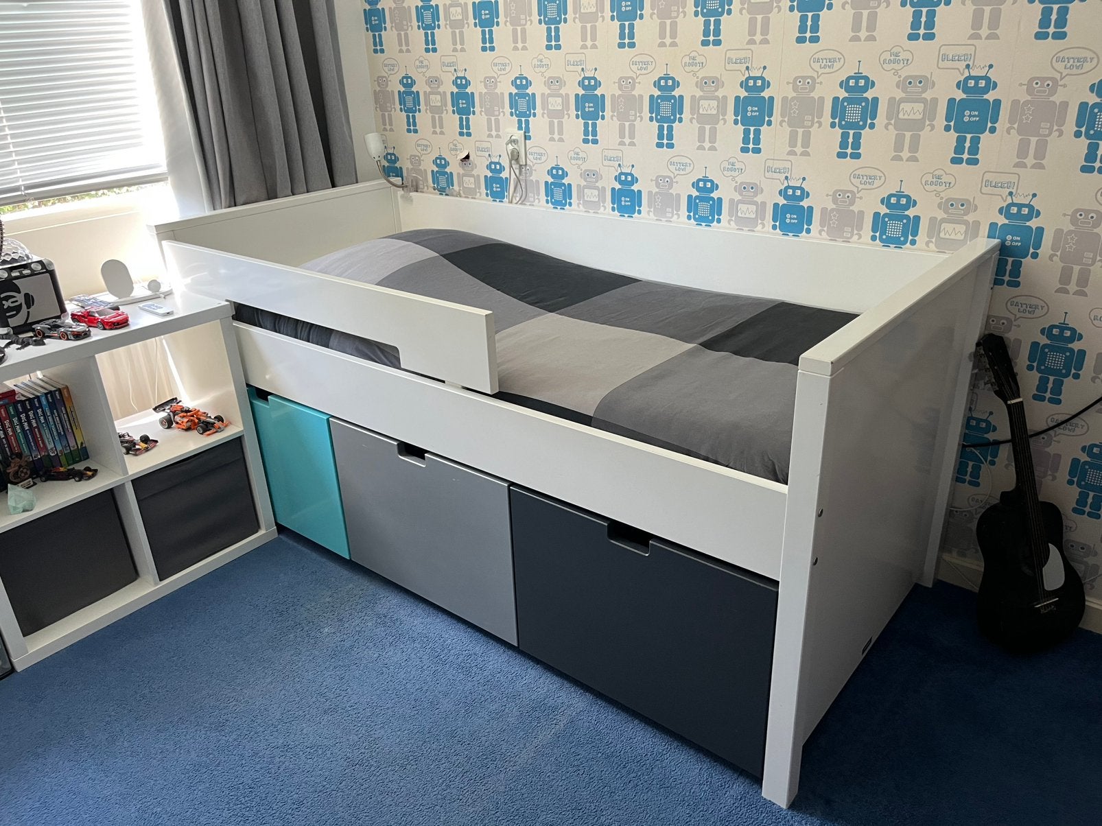 Bobita halfhoogslaper 90x200 met 3 grote lades, Ophalen, Zo goed als nieuw, Halfhoogslaper
