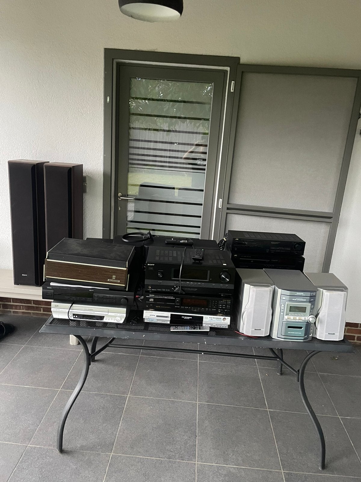 Partij elektronica, Ophalen
