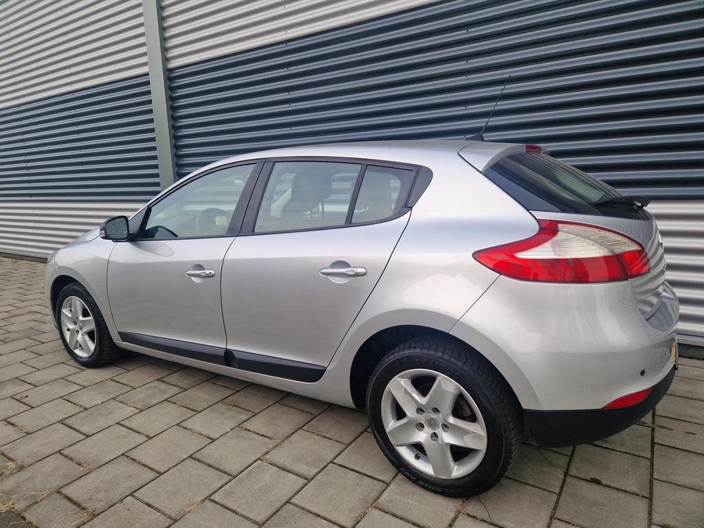 Renault Mégane 1.5 dCi GT-Line, Climatronic, PDC, Nieuwe ap, Auto's, Renault, Euro 5, Stof, Gebruikt, 4 cilinders