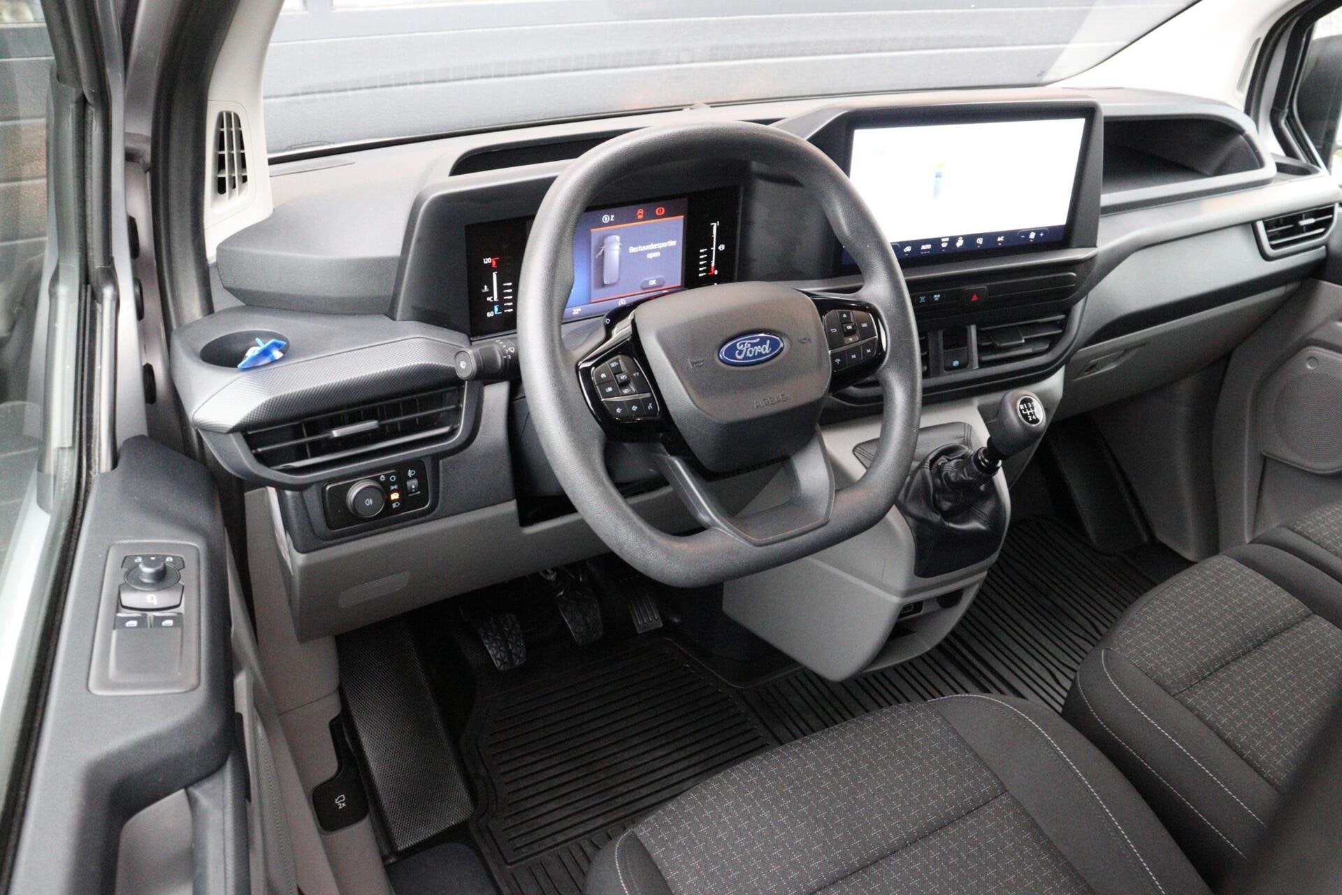 Ford Transit Custom 2.0 TDCI L2H1 l DUBBEL CABINE l CARPLAY, Voorwielaandrijving, Gebruikt, 4 cilinders, Met garantie (alle)