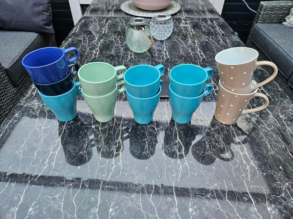 11 mooie nieuwe mokken in diverse kleuren, Huis en Inrichting, Keuken | Servies, Nieuw, Ophalen of Verzenden, Overige stijlen