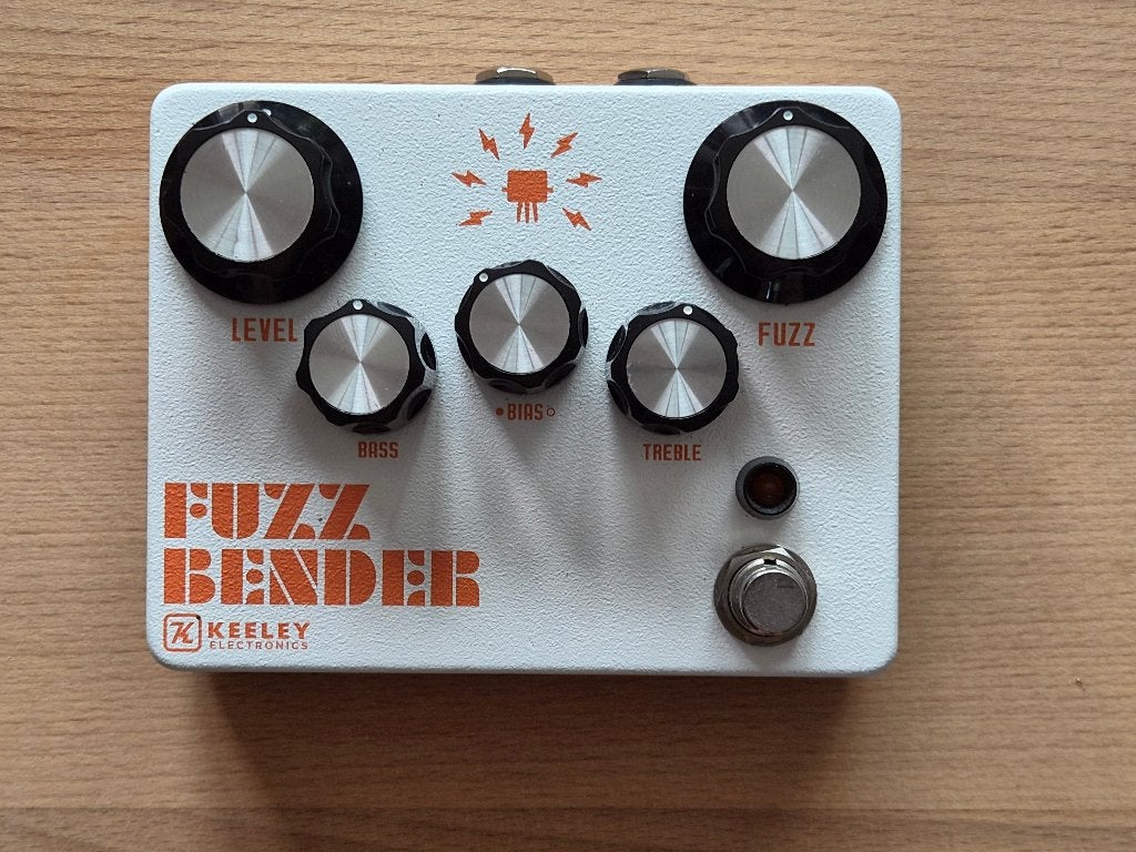 Keeley Fuzz Bender fuzz pedaal - Locatie: Brecht (België), Verzenden, Zo goed als nieuw, Distortion, Overdrive of Fuzz